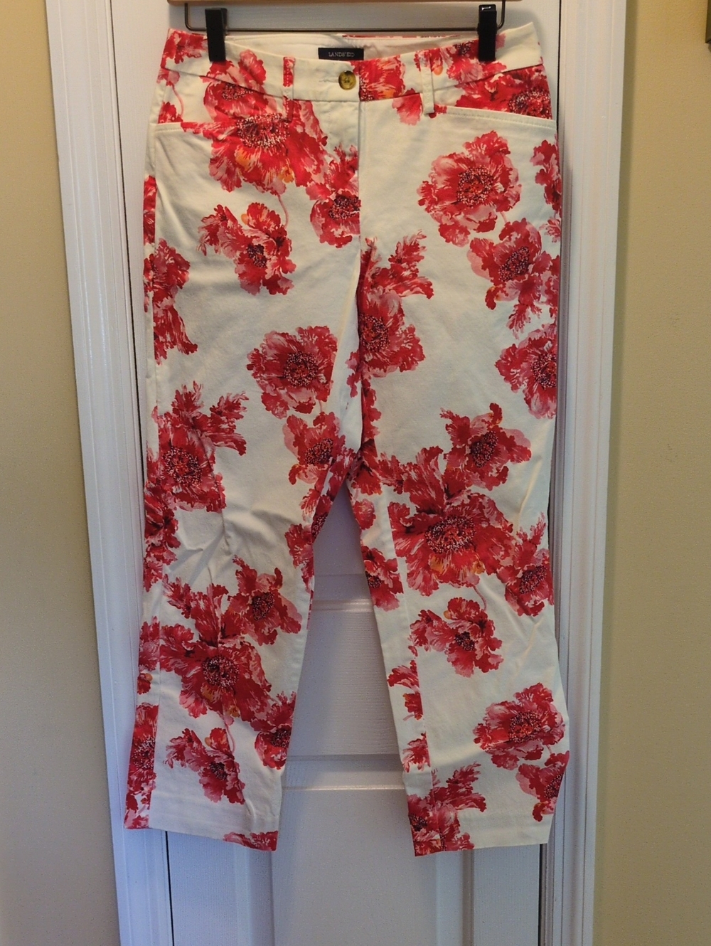 Lands End Cream Crop Pants with Red Floral Print